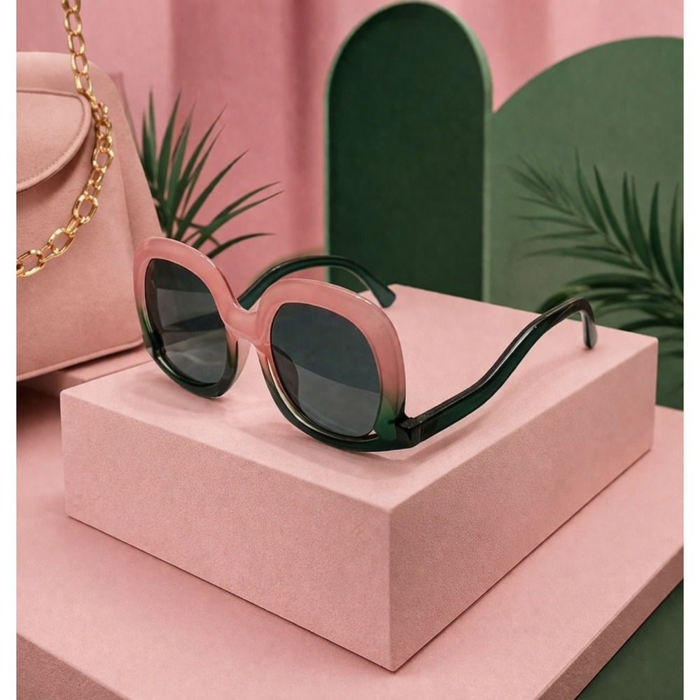 Womens Oversized Square Sunglasses Pink Green Gradient Frame Retro Shades - Picture 1 of 4